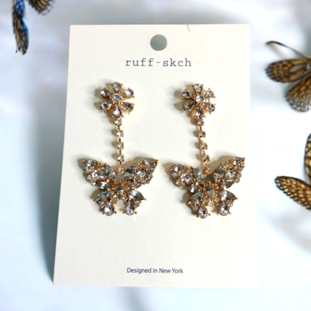 Butterfly Sparkling Earrings NEW